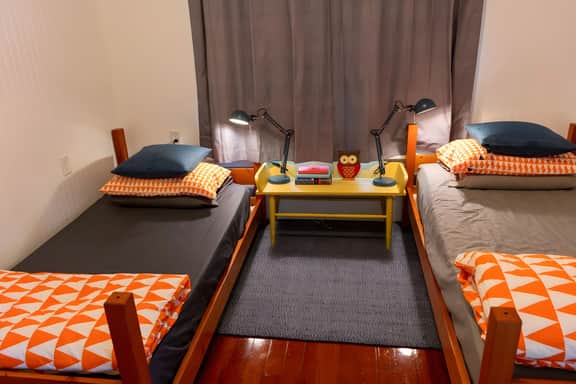 711APT2